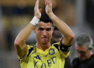 Ronaldo thông báo kế hoạch giải nghệ