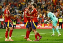 Tây Ban Nha tái lập kỷ lục bất bại