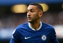 Ziyech trở lại quê nhà thi đấu