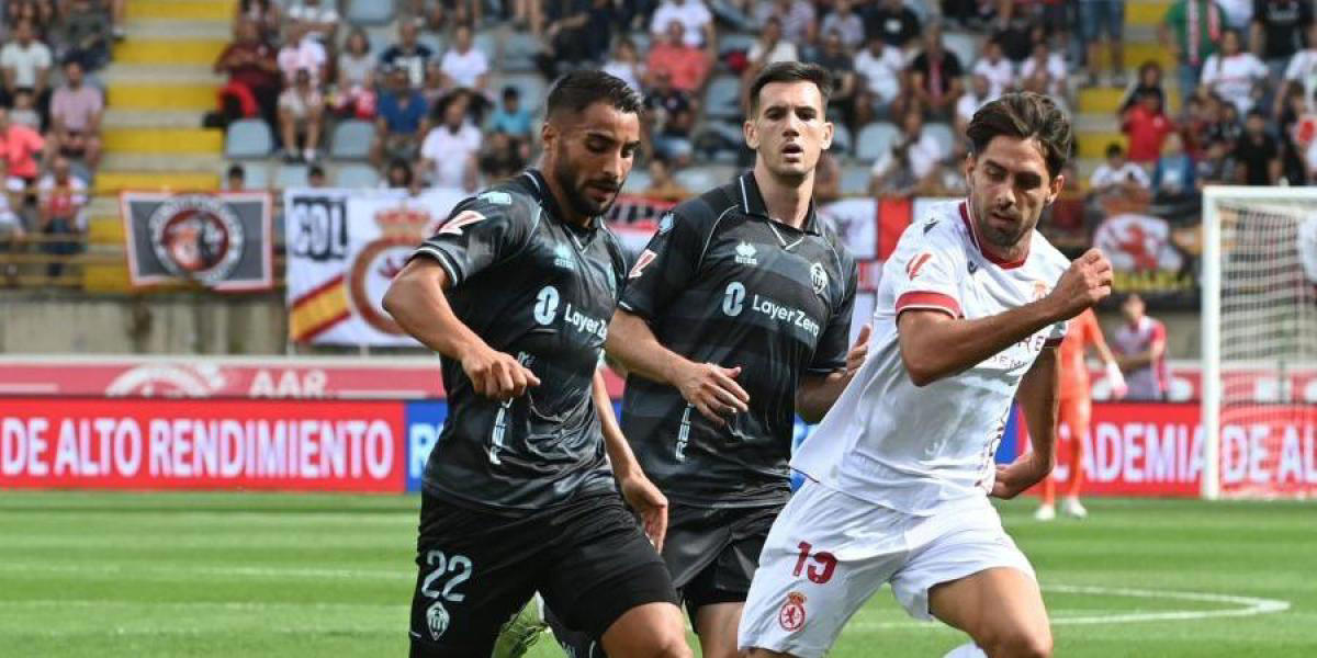 La Cultural Leonesa no conoce la derrota contra el Albacete