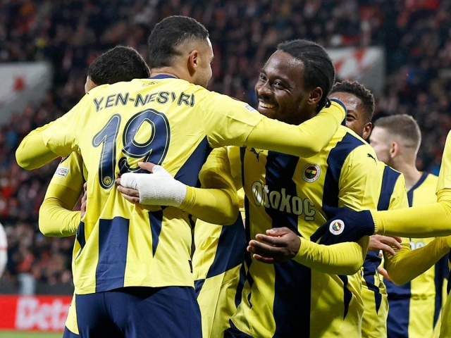Nhận định Fenerbahce vs Nice: Tìm kiếm điểm số