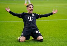 Karl sở hữu tốc độ, sự khéo léo và dứt điểm vô cùng đa dạng