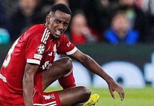 Isak đang chịu áp lực nặng nề ở Liverpool Isak đang chịu áp lực nặng nề ở Liverpool