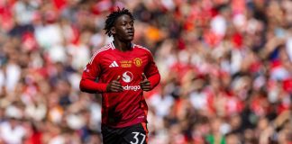 Napoli sẵn sàng chiêu mộ Mainoo