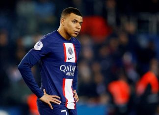PSG bất ngờ chúc mừng sinh nhật Mbappe