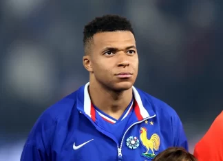 Mbappe dính chấn thương