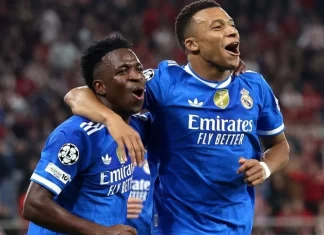 Vinicius có 2 pha kiến tạo giúp Mbappe lập kỷ lục
