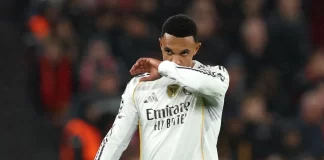 Anfield nhấn chìm Real Madrid