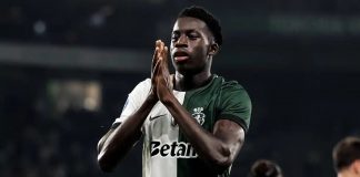 Salvador Blopa được MU theo sát