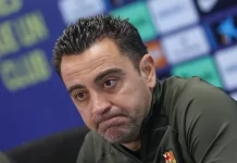 Xavi thừa nhận sai lầm ở phòng thay đồ Barcelona