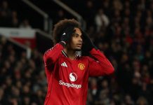 Zirkzee và màn trình diễn đáng quên