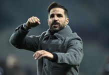 Fabregas gây ‘sốc’ với chuỗi 10 trận bất bại Mục tiêu của thầy trò Fabregas là cố gắng có vé dự cúp châu Âu mùa sau