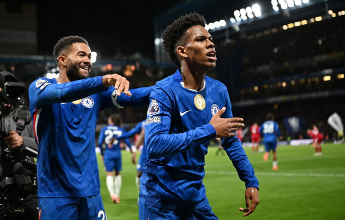 Estevao đang làm dậy sóng các khán đài tại Premier League