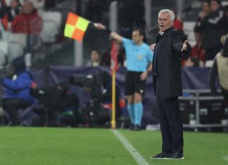 Benfica liên tục để thua ở Champions League Mourinho đã thua trận thứ 3 ở Champions League trên cương vị HLV mới của Benfica