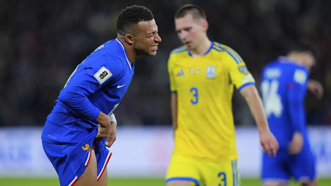 Mbappe bị đau ở trận thắng Ukraine
