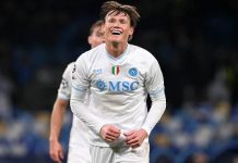 McTominay vượt xa tầm vóc khi còn ở MU McTominay tỏa sáng rực rỡ trong chiến thắng của Napoli trước Qarabag