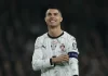 Ronaldo bị CĐV Ireland chế giễu