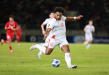 Xuân Son ghi bàn trong ngày tái xuất tuyển Việt Nam