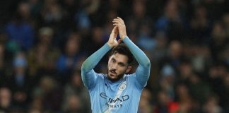 Rayan Cherki được Lyon bán cho Man City hè qua