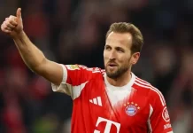 Kane lại cứu Bayern, chạm cột mốc lịch sử