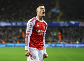 Martinelli đi vào lịch sử Arsenal