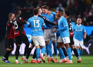 McTominay nhờ đến đồng đội để kiềm chế cơn giận