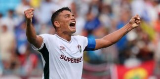 AC Milan sẽ chiêu mộ lại huyền thoại Thiago Silva