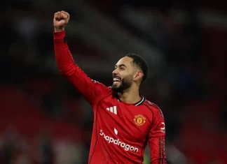 Quỷ đỏ đã trở lại