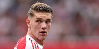 Gyokeres vẫn chưa thể hiện được nhiều trên hàng công Arsenal Gyokeres vẫn chưa thể hiện được nhiều trên hàng công Arsenal