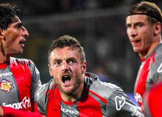 Vardy nhận lương khiêm tốn khi thi đấu ở Serie A Vardy nhận lương khiêm tốn khi thi đấu ở Serie A