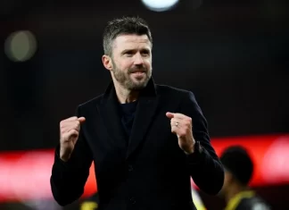 Manchester United vận may vẫn ngoảnh mặt