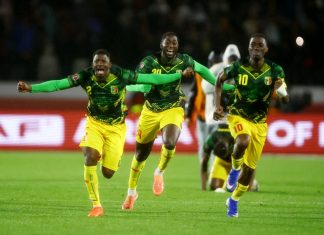 Mali giành quyền vào tứ kết cúp châu Phi 2025