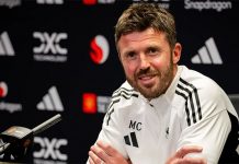 Carrick tự tin Old Trafford vẫn có phép màu để đánh bại Man City HLV Carrick có niềm tin vào đội bóng