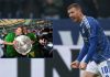 Dzeko lại đi vào lịch sử tại Schalke Gần 2 thập kỷ kể từ khi tỏa sáng ở Wolfsburg, Dzeko lại đi vào lịch sử tại Schalke.