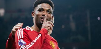 Amad Diallo cho thấy bên trong phòng thay đồ Manchester United