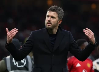 MU đang thăng hoa vẫn bị chê