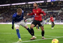 Cunha ăn mừng gây tranh cãi