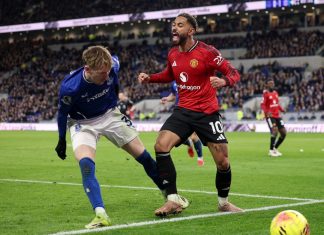 Cunha ăn mừng gây tranh cãi