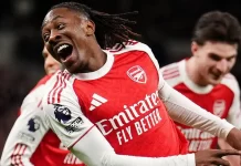 Eberechi Eze đi vào lịch sử pháo thủ