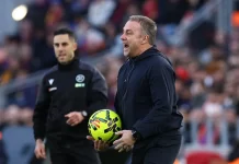 Quyết định để Casado đá chính là sai lầm của HLV Hansi Flick