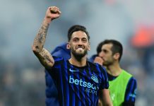 Serie A chìm trong thua lỗ