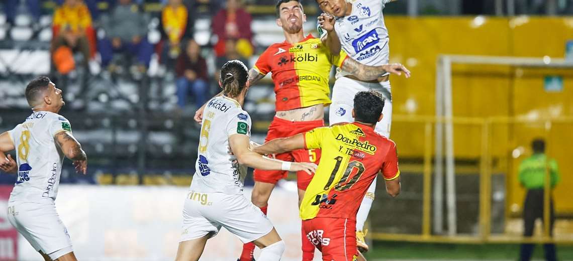 Herediano golpeó primero en final de Copa | Teletica