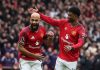 Manchester United chọn cách đứng về phía người hâm mộ