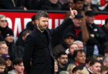 Đến lúc Michael Carrick khẳng định mình là “chân ái” của MU Đến lúc Michael Carrick khẳng định mình là "chân ái" của MU