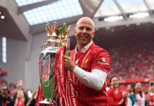 Arne Slot: ‘Đoạt danh hiệu không quan trọng bằng lối chơi đẹp’ Slot đã cùng Liverpool vô địch Premier League mùa trước