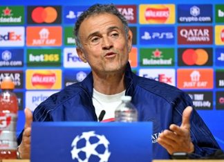 Luis Enrique cảnh báo PSG về áp lực tại Stamford Bridge Luis Enrique yêu cầu các học trò phải tập trung.