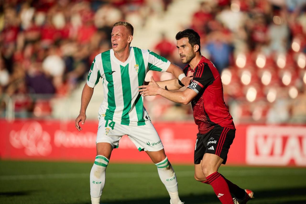 Mirandés-Córdoba CF | El estreno blanquiverde en la Liga Hypermotion, en imágenes - Diario Córdoba