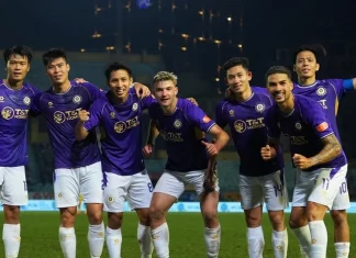 CLB Hà Nội tạo sức ép cho cuộc đua top đầu