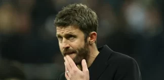 Carrick khiến fan MU chia rẽ