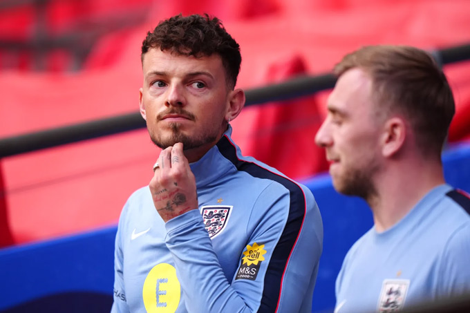 White trở lại tuyển Anh